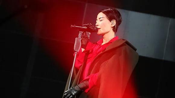 王菲最新爆料演唱会,幕后故事与精彩瞬间大公开 第3张 王菲最新爆料演唱会,幕后故事与精彩瞬间大公开 第3张